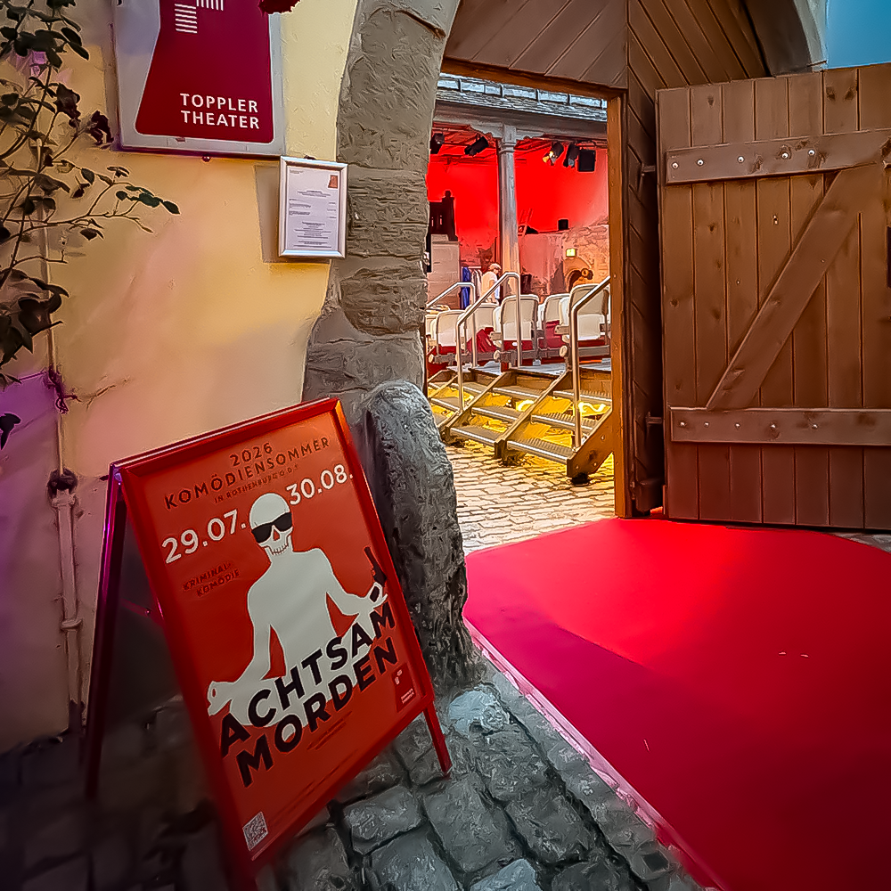 Der Eingang zum Toppler Theater in Rothenburg ob der Tauber