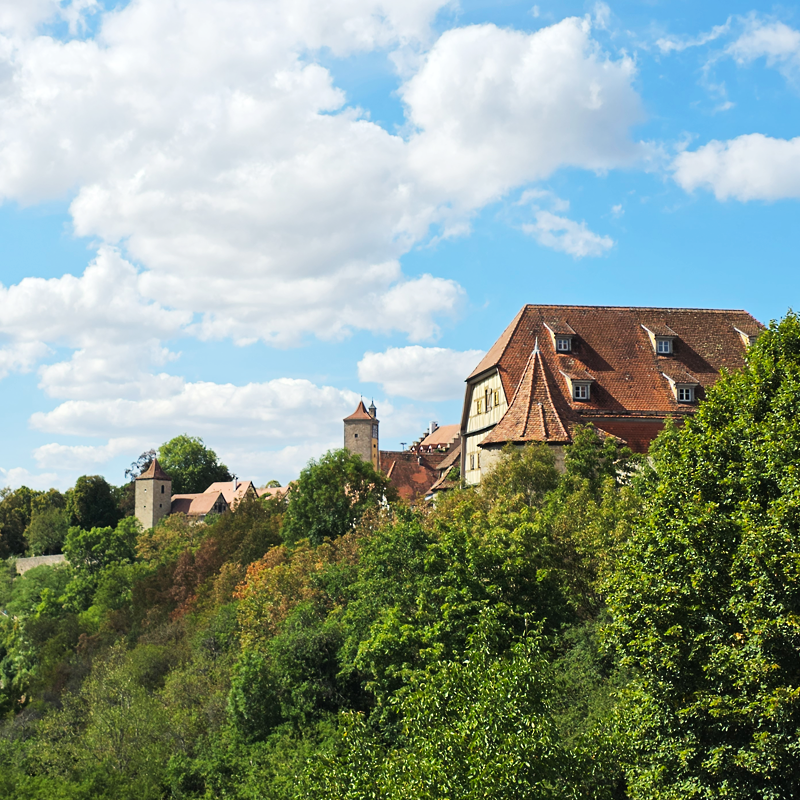 Der August bescherrte der Stadt Rothenburg ob der Tauber viele sch&ouml;ne Sommertage.