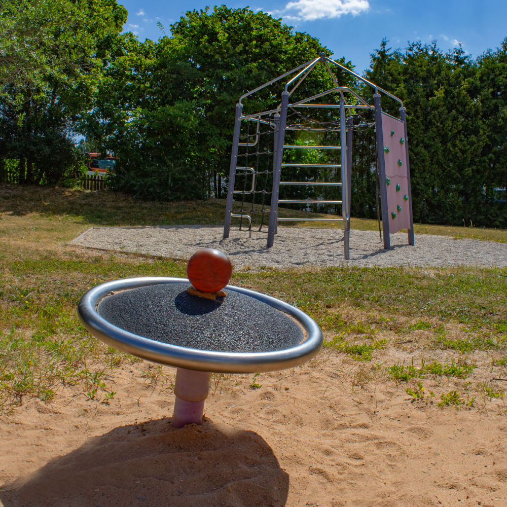 Spielplatz Hans-Sachs-Straße, Rothenburg: Balanvierkreisel