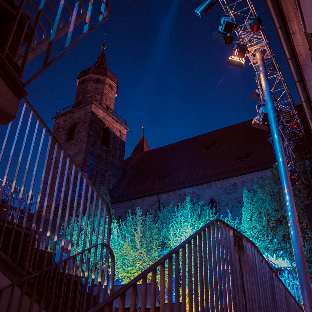 Die Stiftskirche nahe der Kreuzgangspiele Feuchtwangen