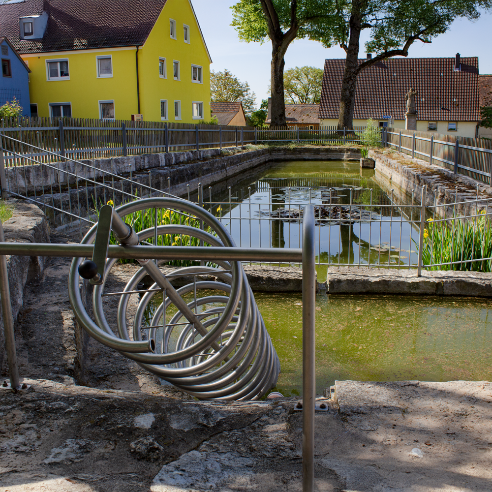  Archimedische Schraube auf dem Spielplatz in Preuntsfelden bei Windelsbach