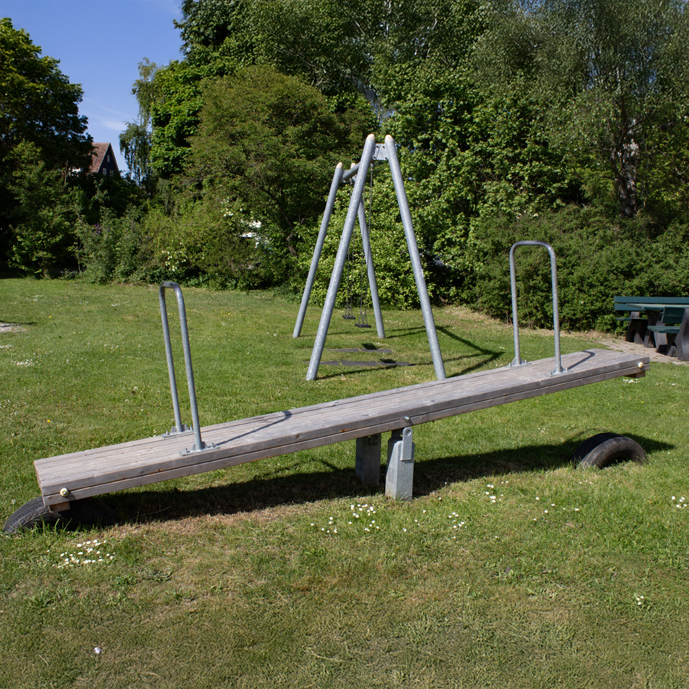 Wippe am Spielplatz 