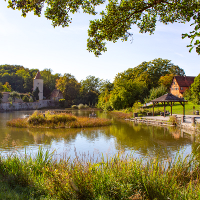 Ein romantisches Plätzchen: Der Rothenburger Weiher in Dinkelsbühl