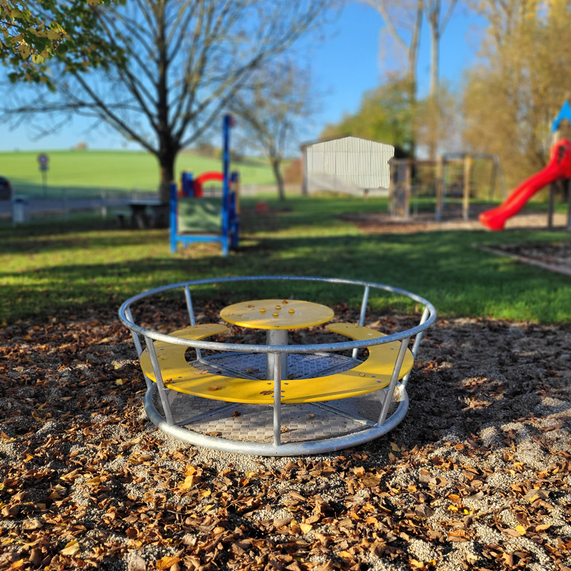 Spielplatz Rothenburger Straße, Gebsattel: Drehkarussell