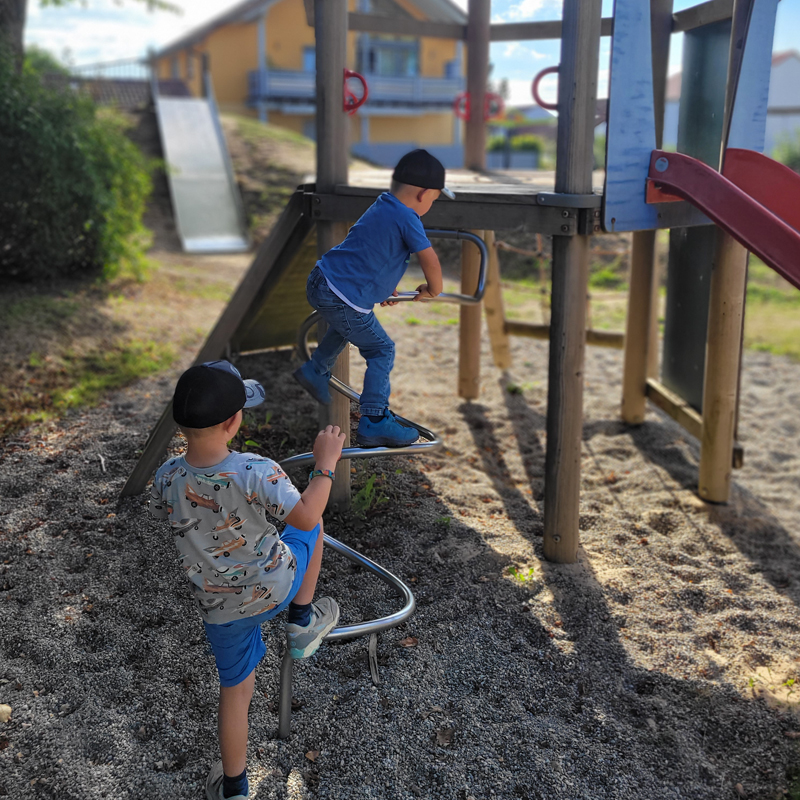 Spielplatz Schillingsfürster Straße, Schnelldorf: Der Kletterturm