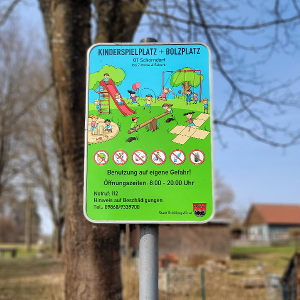 Spielplatz Schorndorf Schillingsfürst Schild