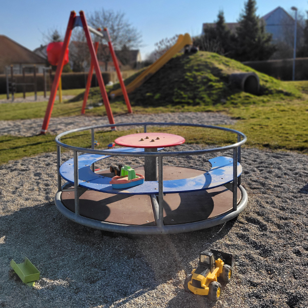 Spielplatz Untergailnau Wettringen Karussell